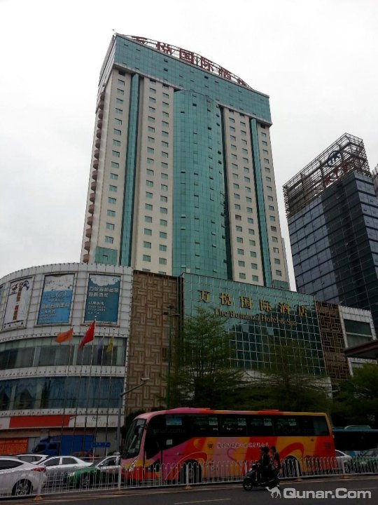 Shenzhen Wanyue International Hotel 100-type movable partition screen